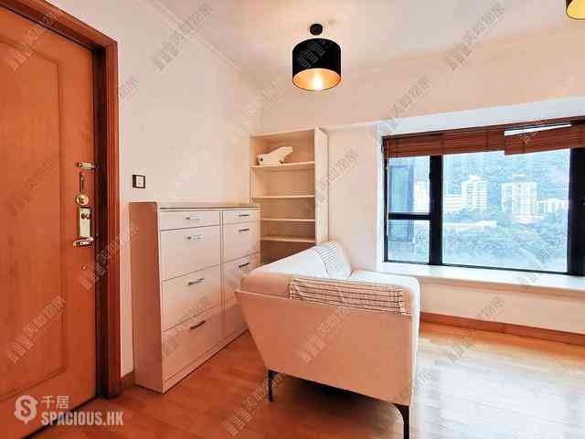 Wan Chai - Cathay Lodge 02