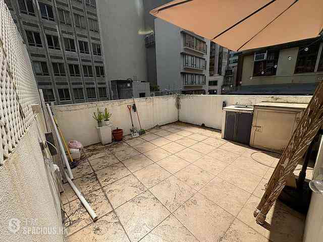 Sheung Wan - 15-17, Mercer Street 08