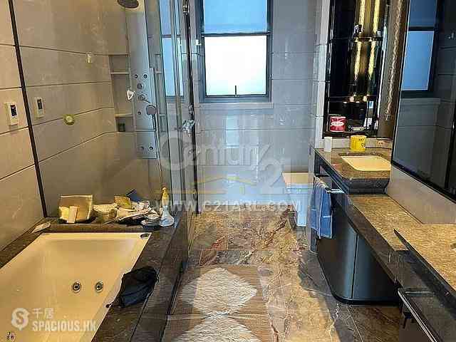 Ho Man Tin - Ultima Phase 2 Tower 2 07