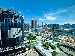 West Kowloon - The Arch 02