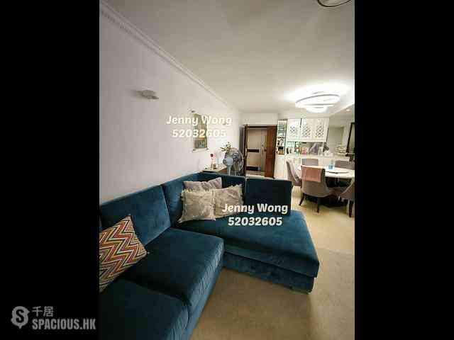 Tsim Sha Tsui East - Hilton Towers 02