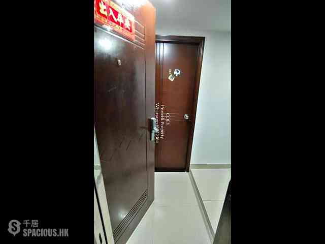 Soho - 18, Elgin Street 12