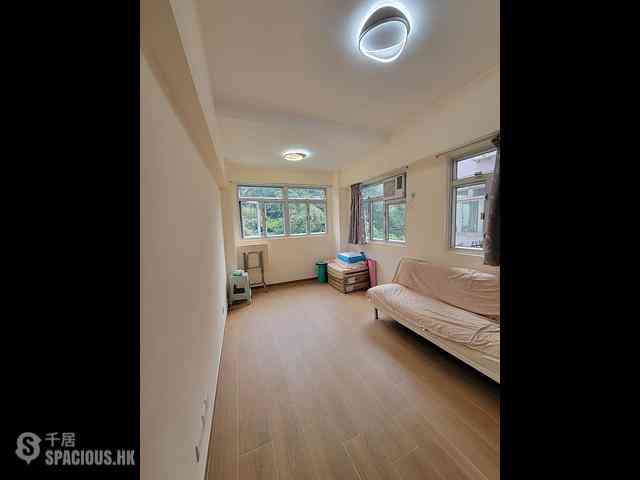 Kennedy Town - Hoi Tao Building Block B 01