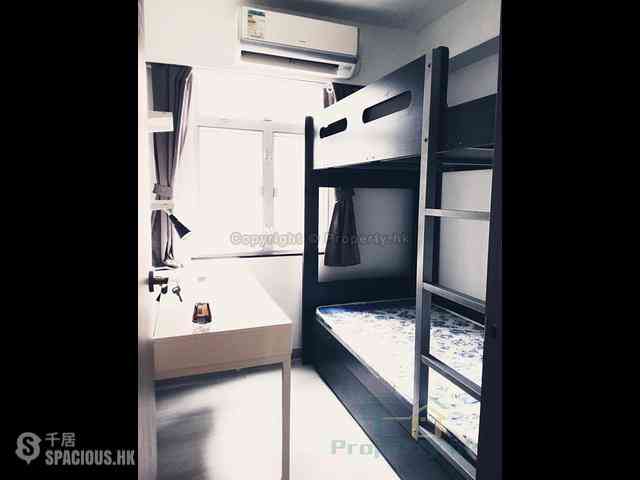 Sai Ying Pun - Fung Yu Building 03