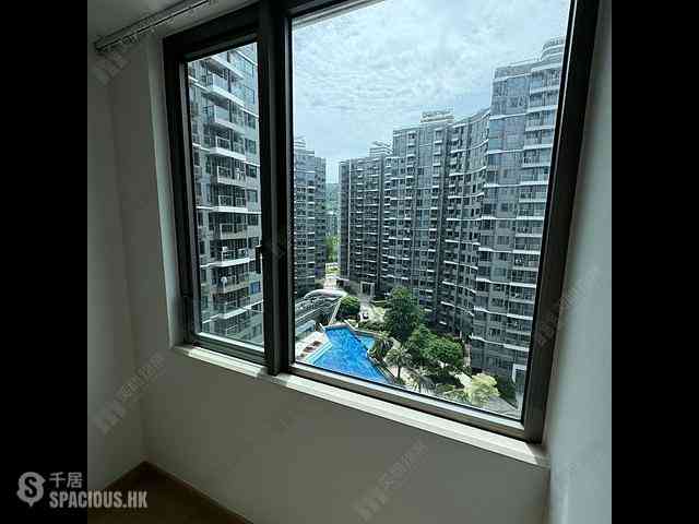 Pak Shek Kok - Solaria Tower 8 05
