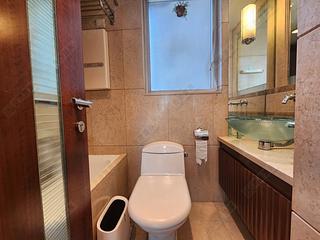 West Kowloon - The Harbourside Block 3 08