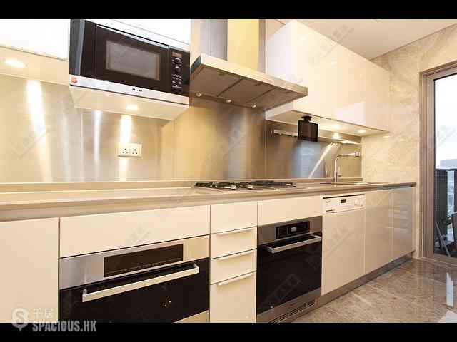 Jordan - Grand Austin Block 5 05