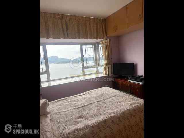 Ap Lei Chau - South Horizons 09