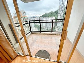 Tai Hang - Dragon Court 04