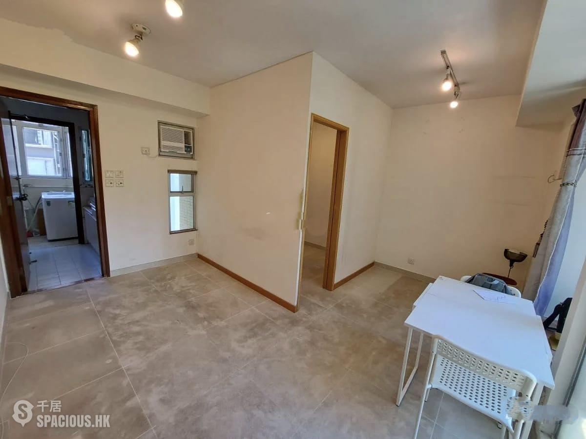 Shek Tong Tsui - Fairview Court 01