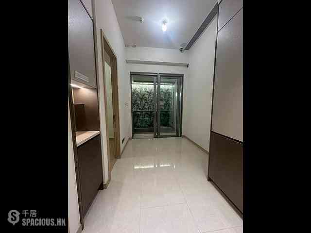 Sai Ying Pun - Upper Manor 02