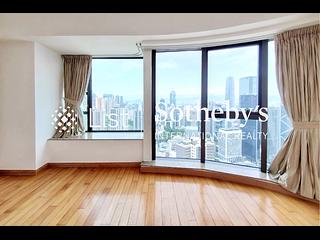 Mid Levels Central - Fairlane Tower 05