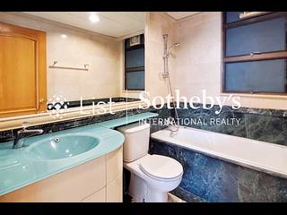 Mid Levels Central - Fairlane Tower 11