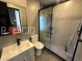 Central - 77-81, Hollywood Road 05