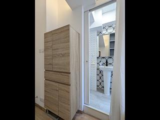 Sheung Wan - 242-244A, Queen's Road Central 04