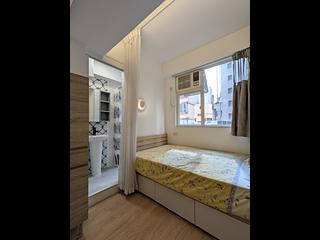 Sheung Wan - 242-244A, Queen's Road Central 06