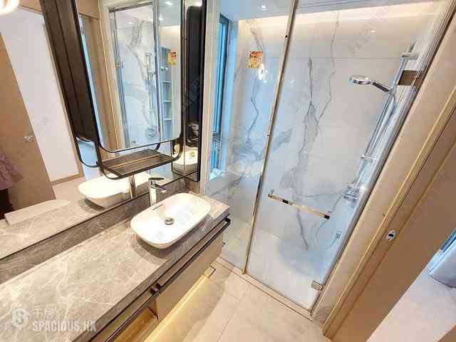 Pak Shek Kok - St Martin Phase 1 Tower 6 05