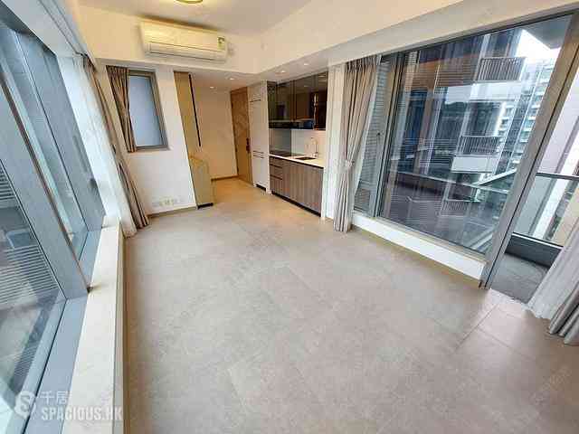 Pak Shek Kok - St Martin Phase 1 Tower 6 03
