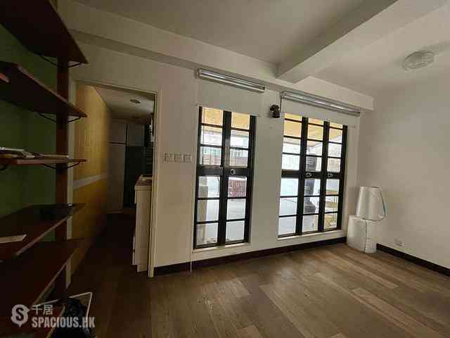 Sai Ying Pun - New Start Building 05