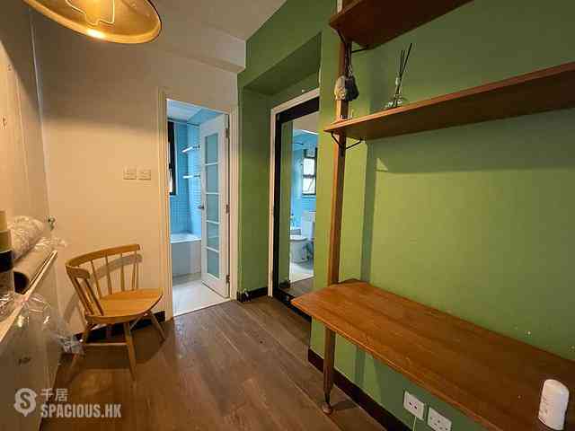 Sai Ying Pun - New Start Building 07