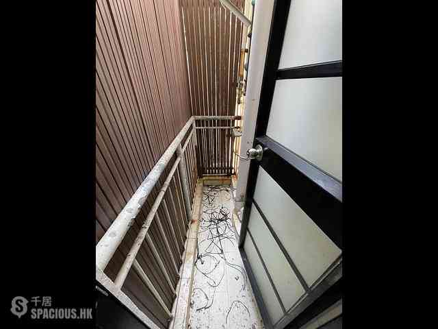 Sai Ying Pun - New Start Building 16
