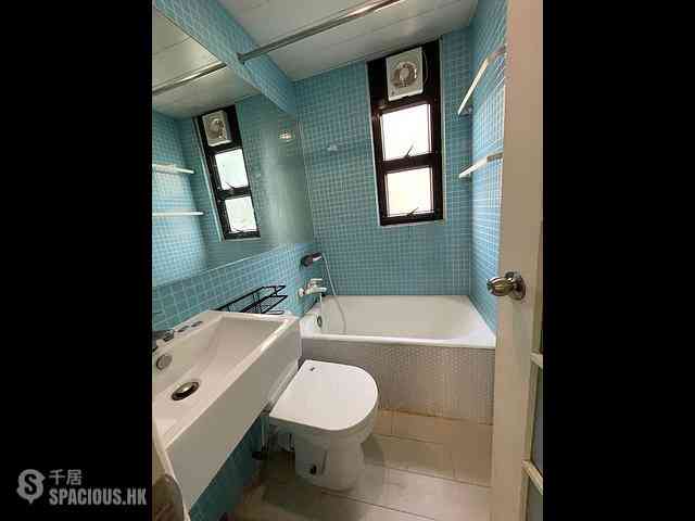 Sai Ying Pun - New Start Building 21