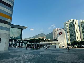Tung Chung - Tung Chung Crescent 10