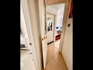 Tung Chung - Caribbean Coast Phase 1 Monterey Cove Tower 1 03