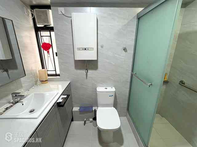 Quarry Bay - Kornhill Block Q 07
