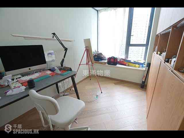Tung Chung - The Visionary Tower 5 04