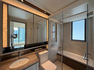 Wong Chuk Hang - The Southside Phase 1 Southland Tower 1A 11
