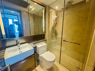 Tung Chung - Century Link Phase 2 Tower 2B 05
