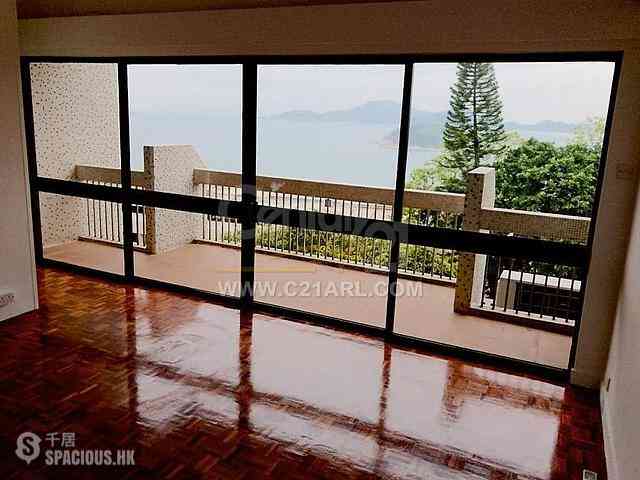 Chung Hom Kok - 30-36, Horizon Drive 01