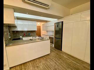 Kennedy Town - Sincere Western House 03