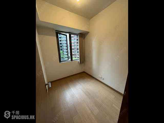 Pak Shek Kok - Solaria Tower 10 04