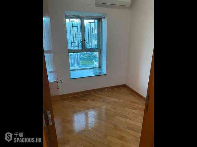 Tseung Kwan O - Park Central Phase 1 Block 5 04