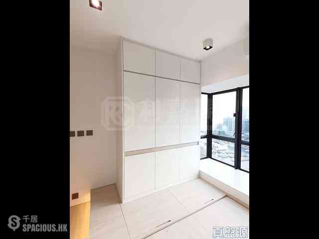 Clear Water Bay - Oscar By The Sea Phase 1 Block 2 04