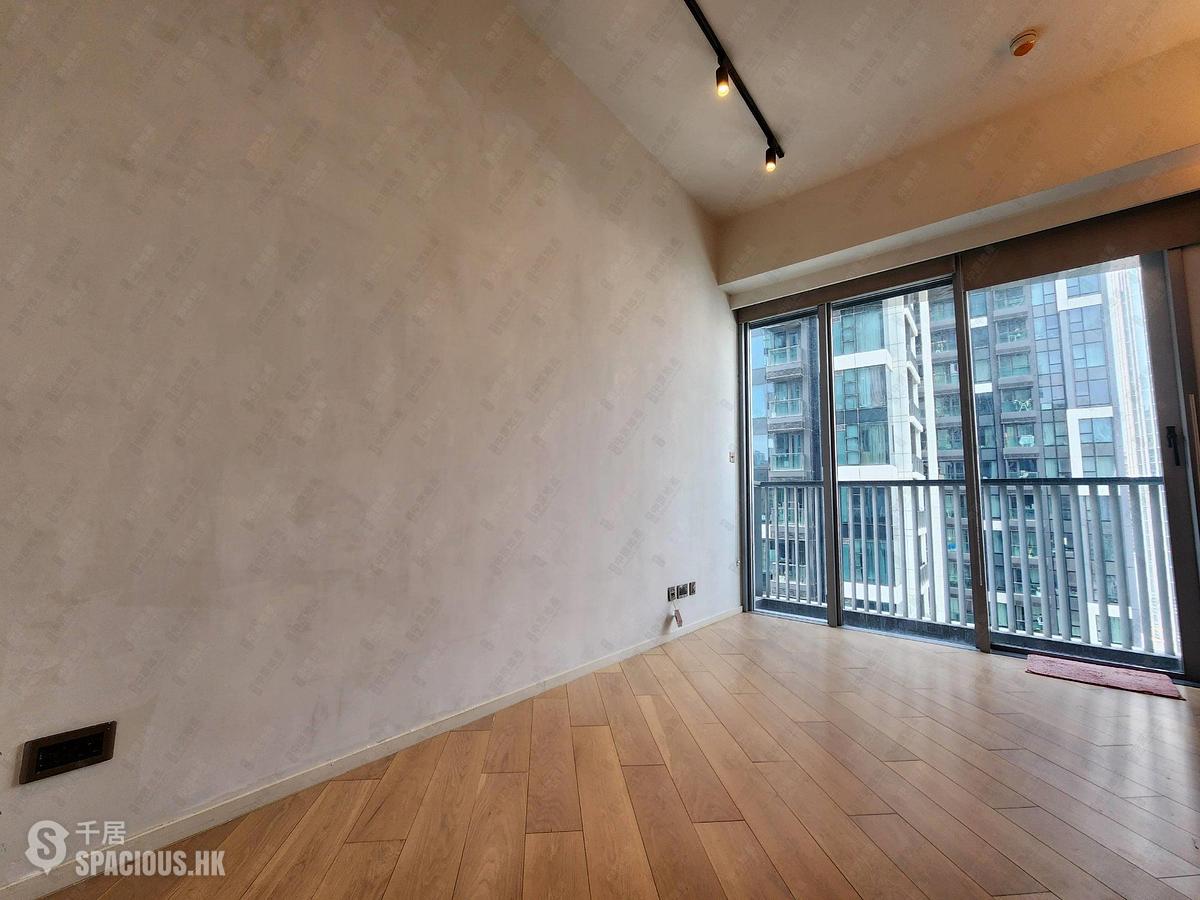 Sai Ying Pun - Artisan House 01