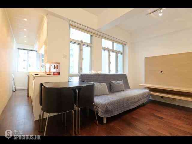 Central - 28 Graham Street 07