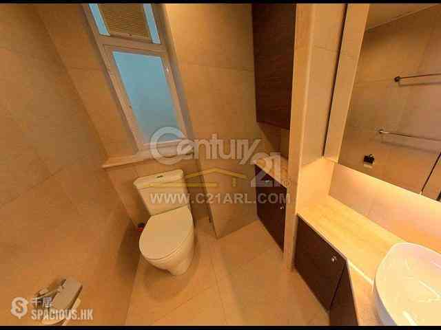 Mid Levels Central - Pearl Gardens 01