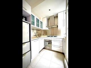 Mid Levels Central - Bonito Casa 05