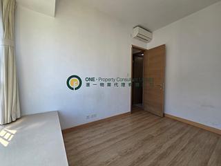 Sai Ying Pun - Island Crest 09