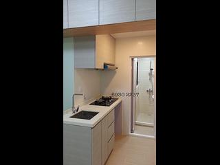 Kennedy Town - Luen Yau Apartments 04
