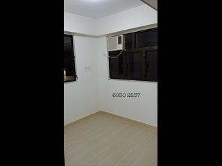 Kennedy Town - Luen Yau Apartments 07