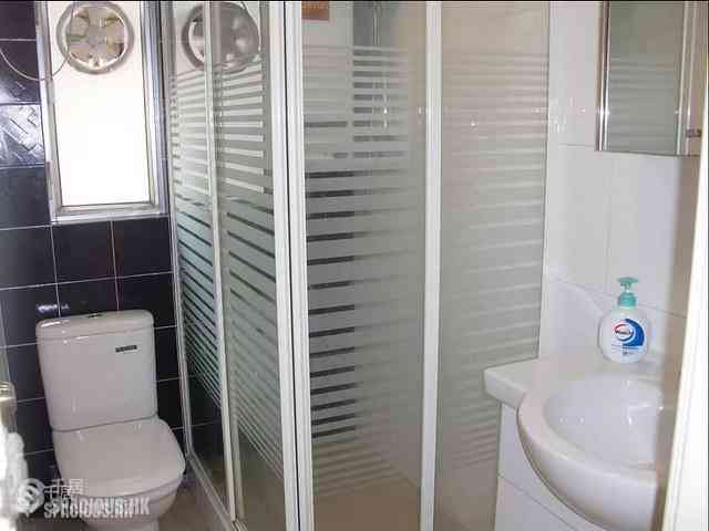 North Point - Fulham Court 04
