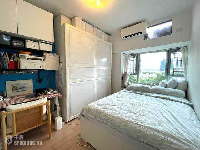 Tung Chung - Coastal Skyline Phase 1 Block 3 06