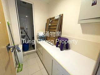 Tung Chung - The Visionary Tower 5 07