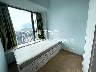 Tung Chung - The Visionary Tower 5 05