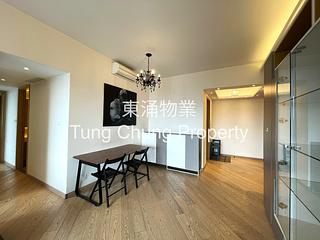 Tung Chung - The Visionary Tower 5 03