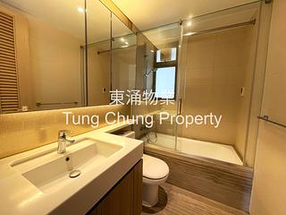 Tung Chung - The Visionary Tower 5 09